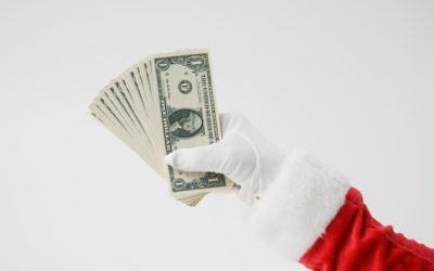 4 Helpful Holiday Money Tips